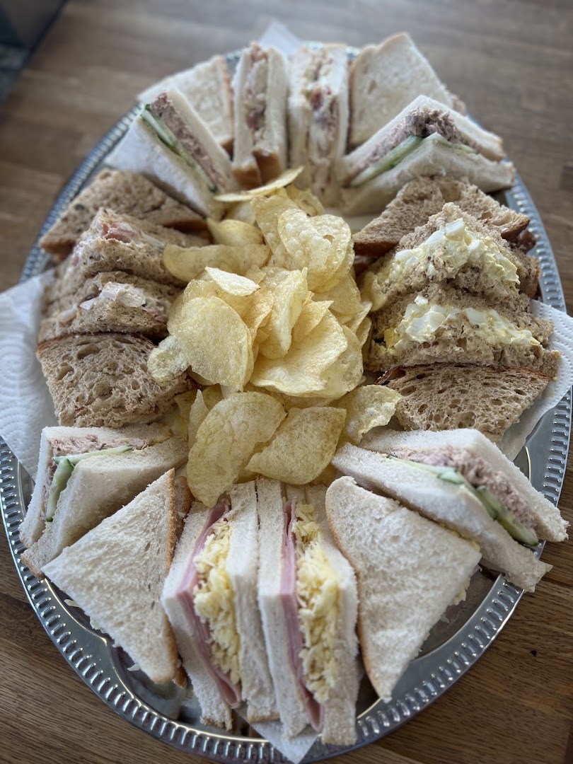 The Gatehouse Sandwich Shop · Photos 5
